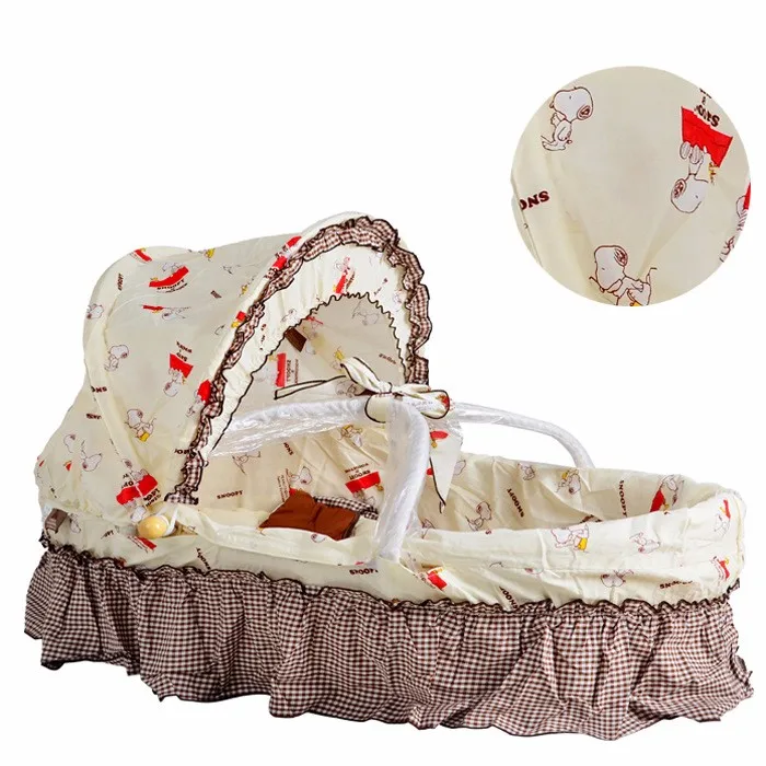 2439911987_1734023094
