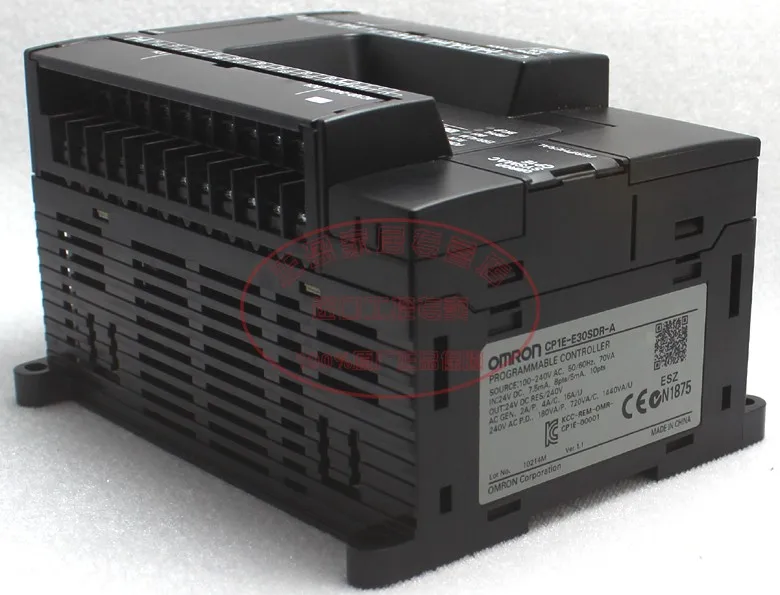 И аутентичный с Omron Программируемый контроллер PLC CP1E-E30SDR-A E30DR-A