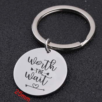 

Charm Jewelry Engraved Worth The Wait Keychain For Girlfriend Boyfriend Fiancee Fiance Gift Key Ring Holder tag