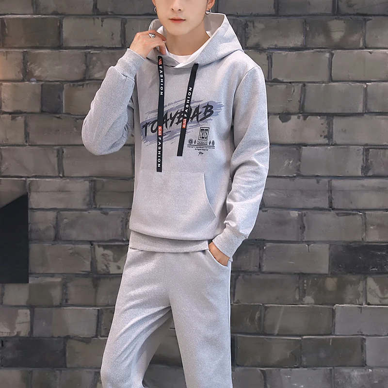 2019 Men's Sets 2 Pieces Sweatsuits Mens Tracksuit Pullover Hoodie and Pants Strips Hooded Sweatshirt Sportswear Mens Clothing
