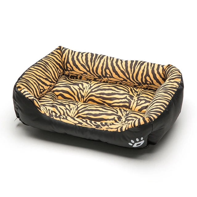 Fashion Pet Sofa Dog Beds Waterproof Bottom Soft Warm Cat Bed
