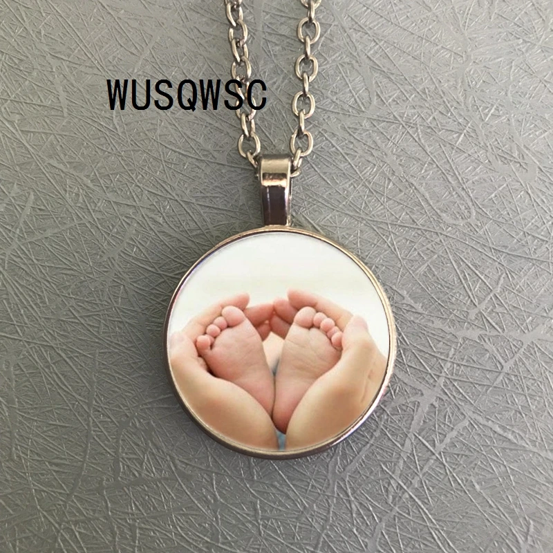 Cute Baby Foot Feet Mom Hand Personalized Necklace Son Daughter Birth Day Commemoration Gift from Family Member | Украшения и