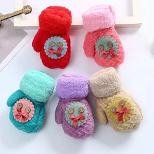 1 пара зимних наклеек с героями мультфильмов, детские перчатки с лямкой на палец для мальчиков, милые вязаные теплые уплотненные варежки для девочек, рождественский подарок