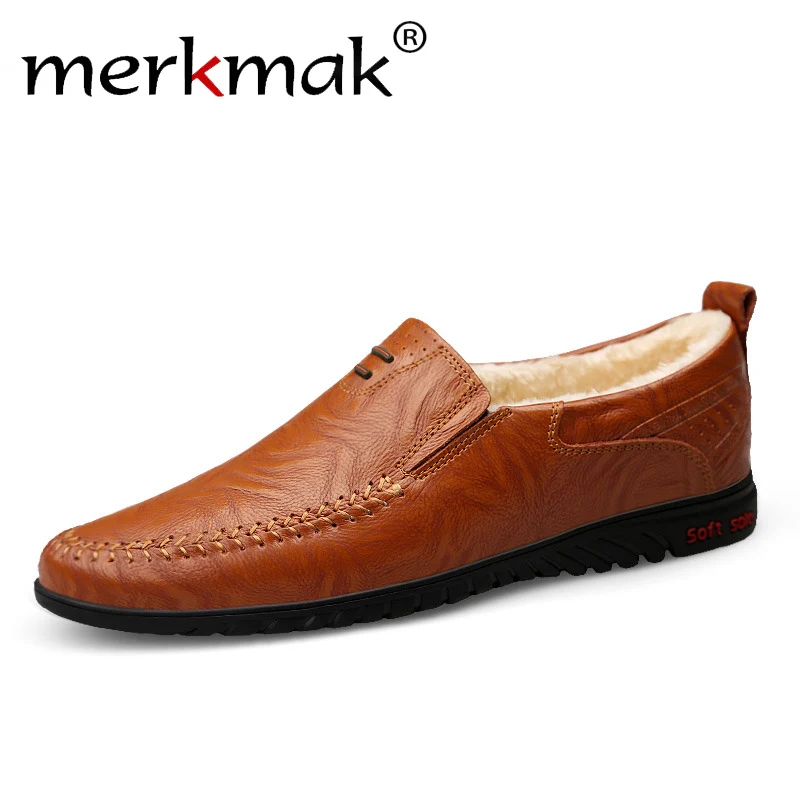 

Merkmak Hot Soft Moccasins Men Loafers with fur Quality Leather Peas Shoes Men Flats Walk Driving Moccasins Male Casual Shoes