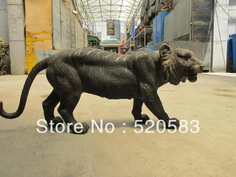 

Chinese Folk Bronze Carved ferocity animal Tiger lucky Feng shui beast Statue