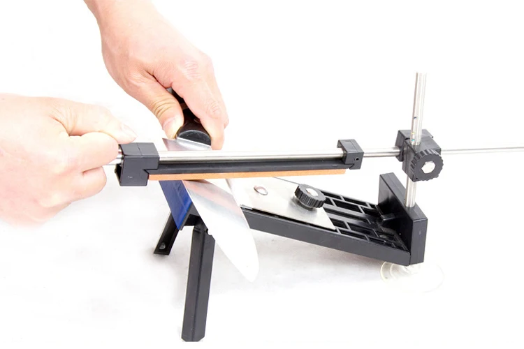 professional-knife-sharpener-01