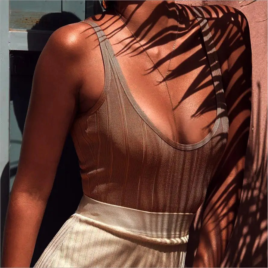 

2019 new women's fashion sexy backless wide pit solid color onesies