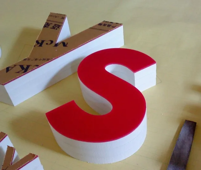 outdoor letters