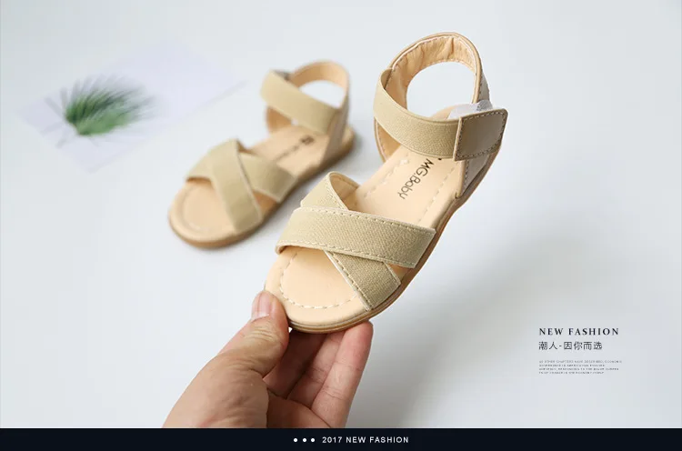 Детские сандалии для девочек; нескользящая обувь принцессы из коровьей кожи; высококачественные сандалии-гладиаторы на застежке-липучке