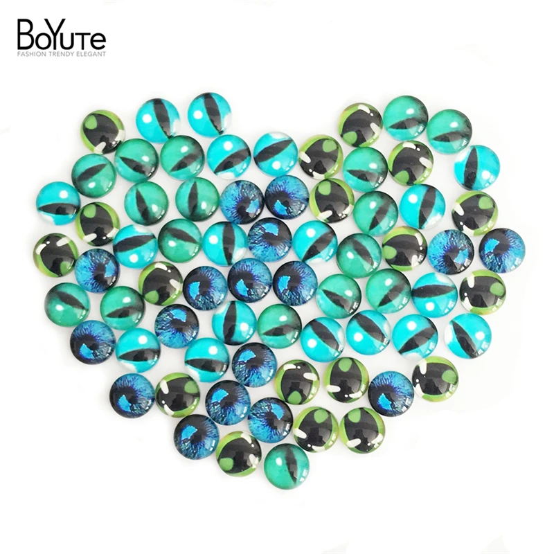 

70Pcs Round 10mm Cabochon Mix Leopard Cat Eye Rudder Image Glass Cabochon Earring Blank Cover XL4547