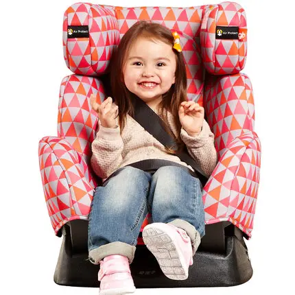 

The newest style child car safety seat for 0 -7 years old child