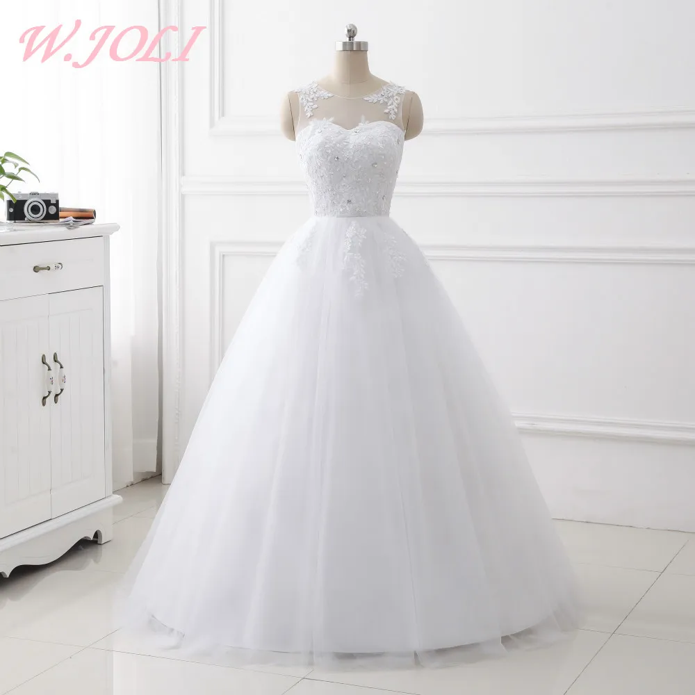 

W.JOLI Wedding Dresses Long Sleeveless Vintage Lace Up Ball Wedding Gown with Crystal Appliques Luxury