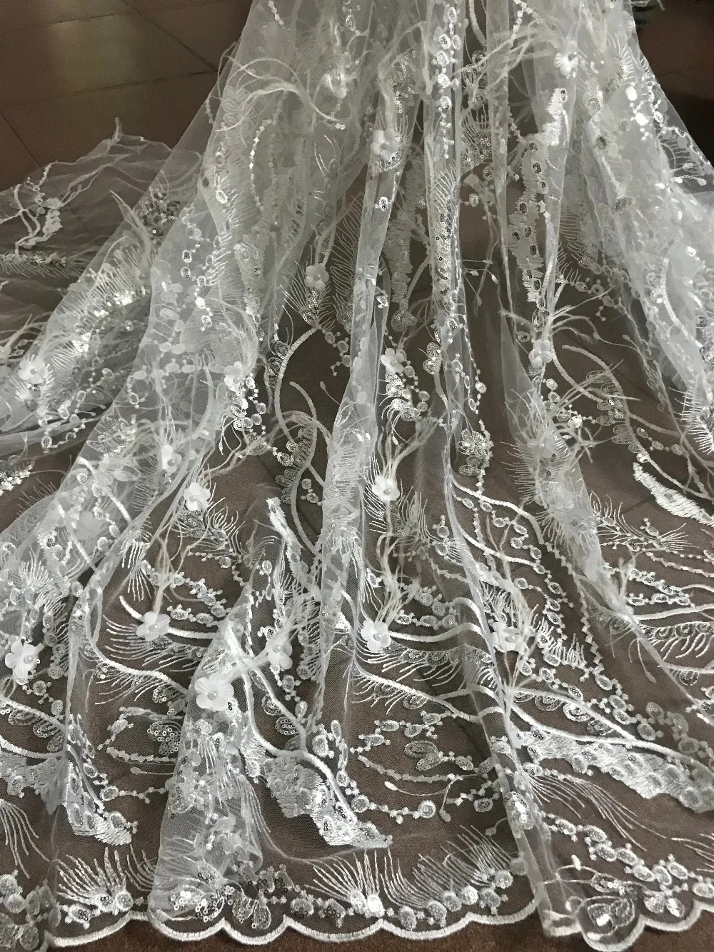 elegant 3d flower Embroidered tulle fabric David-8908 with feather Embroidered tulle french net fabric