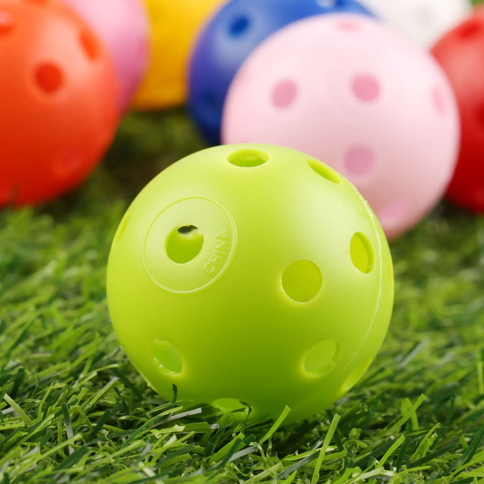 Gohantee 20 шт. 41 мм мячи для тренировки гольфа пластиковые воздушные шары полые с отверстием для гольфа наружные мячи для тренировок для гольфа Аксессуары для гольфа