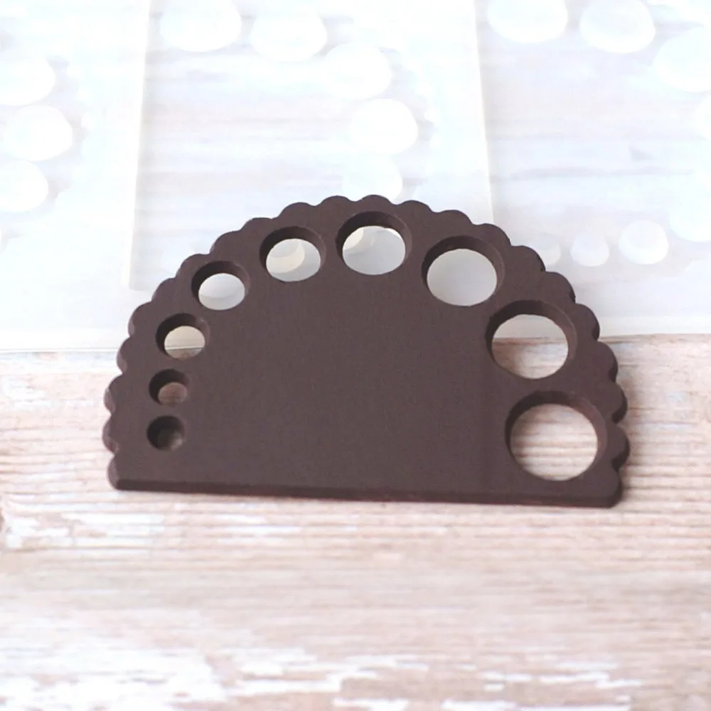 

Semicircle Non-stick Silicone Chocolate Mold Ice Molds Cake Mould Bakeware Baking Tools