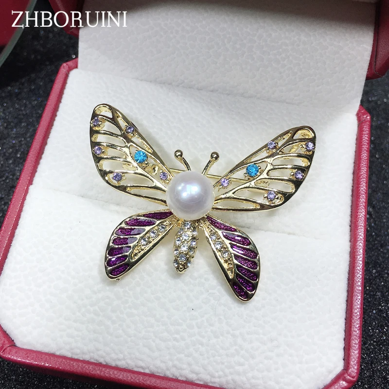 

ZHBORUINI 2019 New Natural Pearl Brooch Retro Butterfly Pearl Breastpin Gold Color Pearl Jewelry For Women Gift Accessories