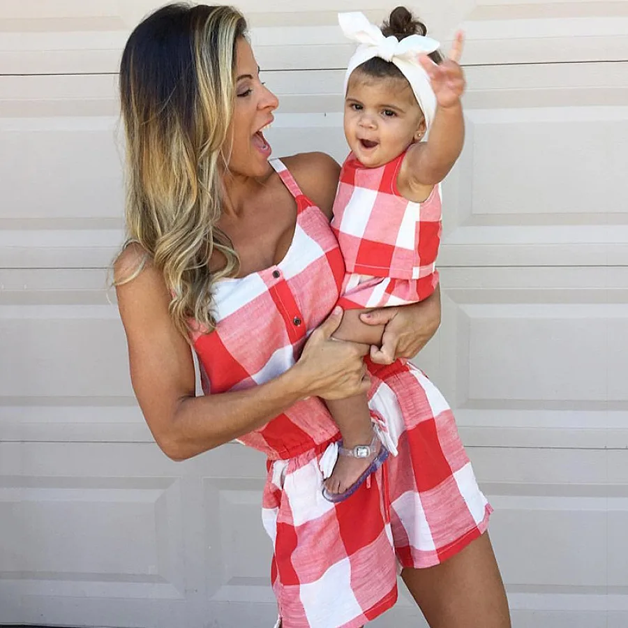 Plaid Matching Family Outfits Short Pants Matching Mother Daughter Clothes with Baby Size Plaid Pants Family Matching Clothes