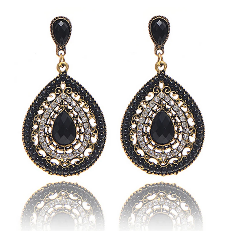 

New Women's Fashion Crystal Earrings Rhinestone Gold Green Glass Black Resin Sweet Metal Bohemia Style Earrings For Girl VE051