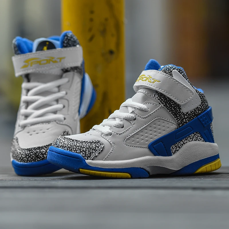 QIUTEXIONG الفتيان أحذية الشتاء المدارس الابتدائية أوتون أحذية زائد المخملية كبيرة الأطفال سنة للماء الأطفال الأحذية الرياضية