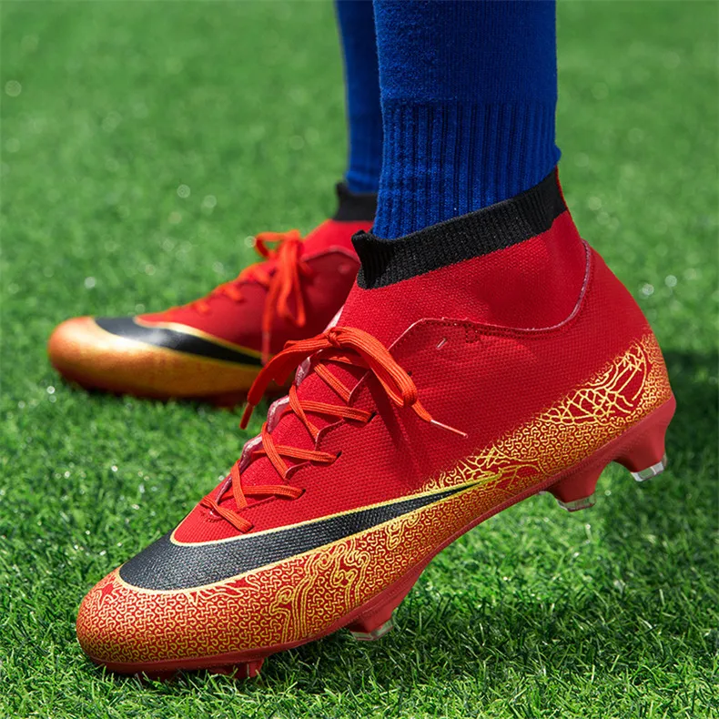 ZHENZU New High Ankle Men Black Soccer Shoes Football Boots Soccer Cleats Socks Sneakers Eu size 39-45 High Quality Dropshipping2