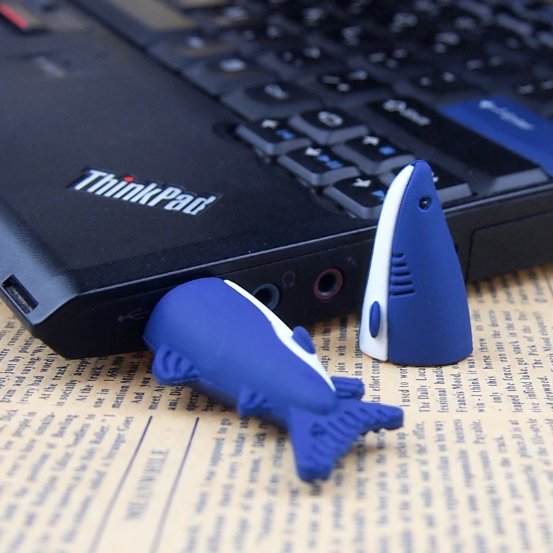 Novelty-Cartoon-usb-flash-drive-Cool-style-128MB-4GB-8GB-16GB-32GB-Shark-USB-2-0(4)