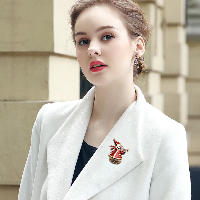 

Luxury Top Quality Real Freshwater Pearl Brooch Women Pins Clown Real Pearl Brooch Box Packaging Chlidren Christmas Gift