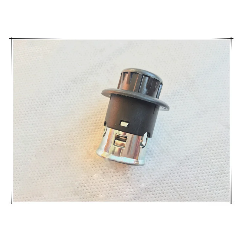 Auto Car Power Plug Socket Output Automatic Cigarette Lighter Ignition for AUDI A4L A6L Q3 Q5 A5