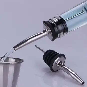 

Stainless Steel Liquor Spirit Pourer with Anti-dust Rubber Lids Wine Bottle Spout Stopper Barware Tool LX6054