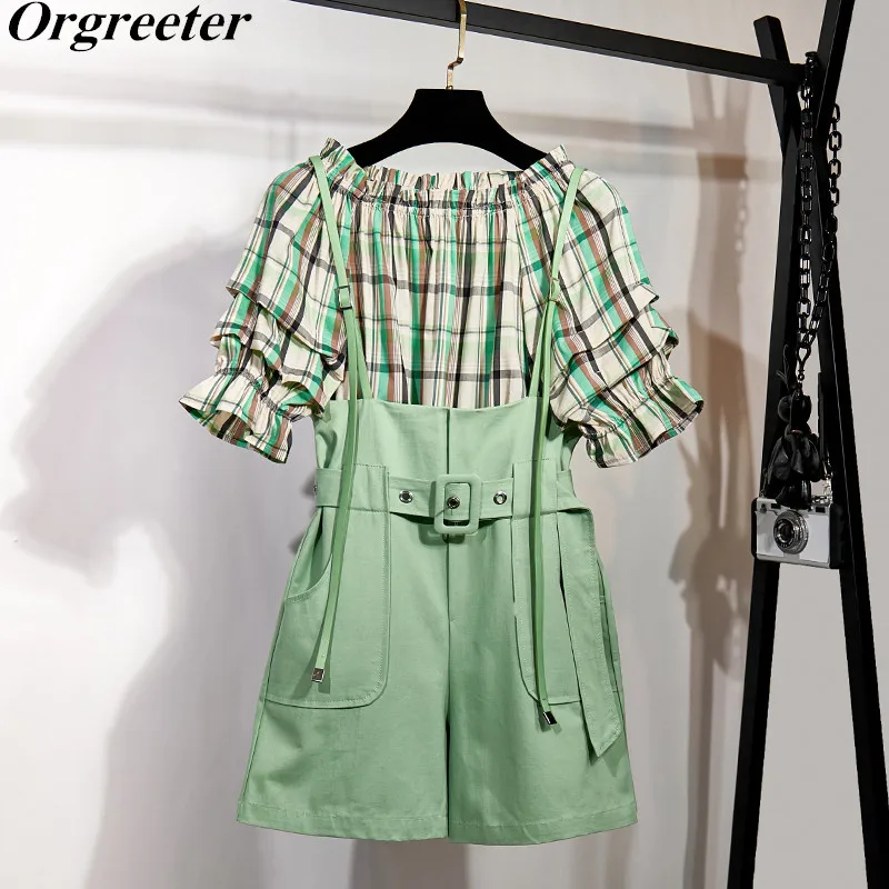 

Chic Plaid Wide Leg Shorts Set 2019 Summer New Off shoulder Plaid Blouse Tops and Adjustable Strap Shorts Two Piece Sets Women