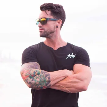 

New Running T-shirt Men Quick Dry Breathable Short Sleeve Sportswear Leisure Round Neck Sports Tee Tops Men's Sport T-shirts