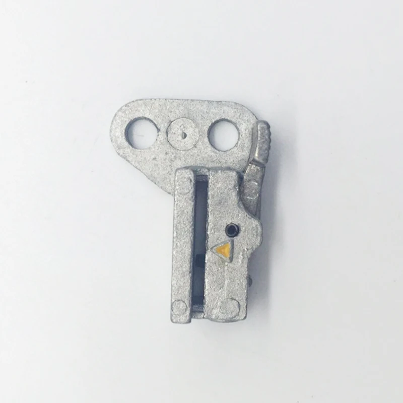 CHAININGTONGUEHOLDERBROTHERSergerOverlockSewing1034D929DXB0401