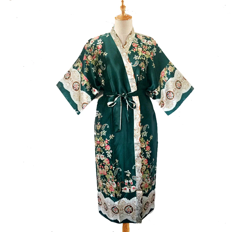 

Wholesale Chinese Men Satin Robe Gown Novelty Print Kimono Geisha Bathrobe Loose Casaul Sleepwear Novelty Home Wear One Size