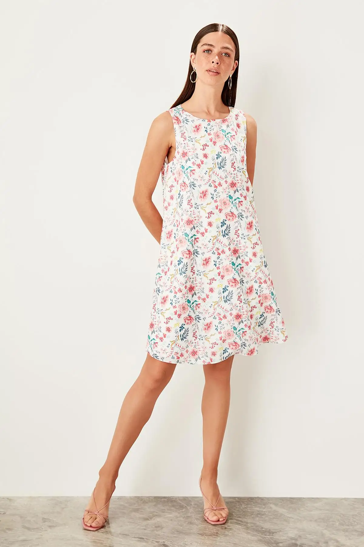 

Trendyol Ecru Patterned Dress TWOSS19EL0021