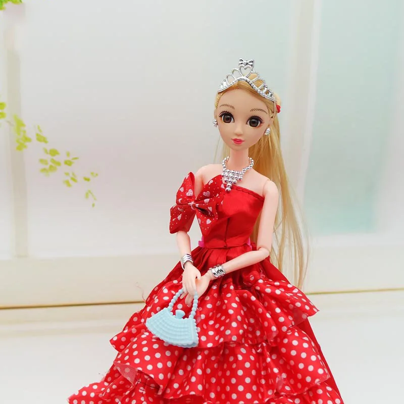 barbie doll dressing