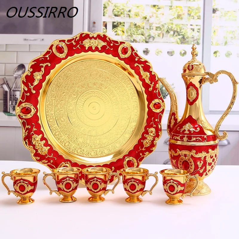 

Wholesale European Luxury Vodka Mass Volume Wine Set Brandy Snifters Gold Goblet Engraving Shot High Spirits Barware Gifts Decor
