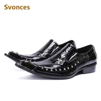 

2018 New Genuine Leather Dressing Shoes Man Luxury Serpentine Brand Design Black Red Male Flats Rivets Fashion Zapatillas Hombre