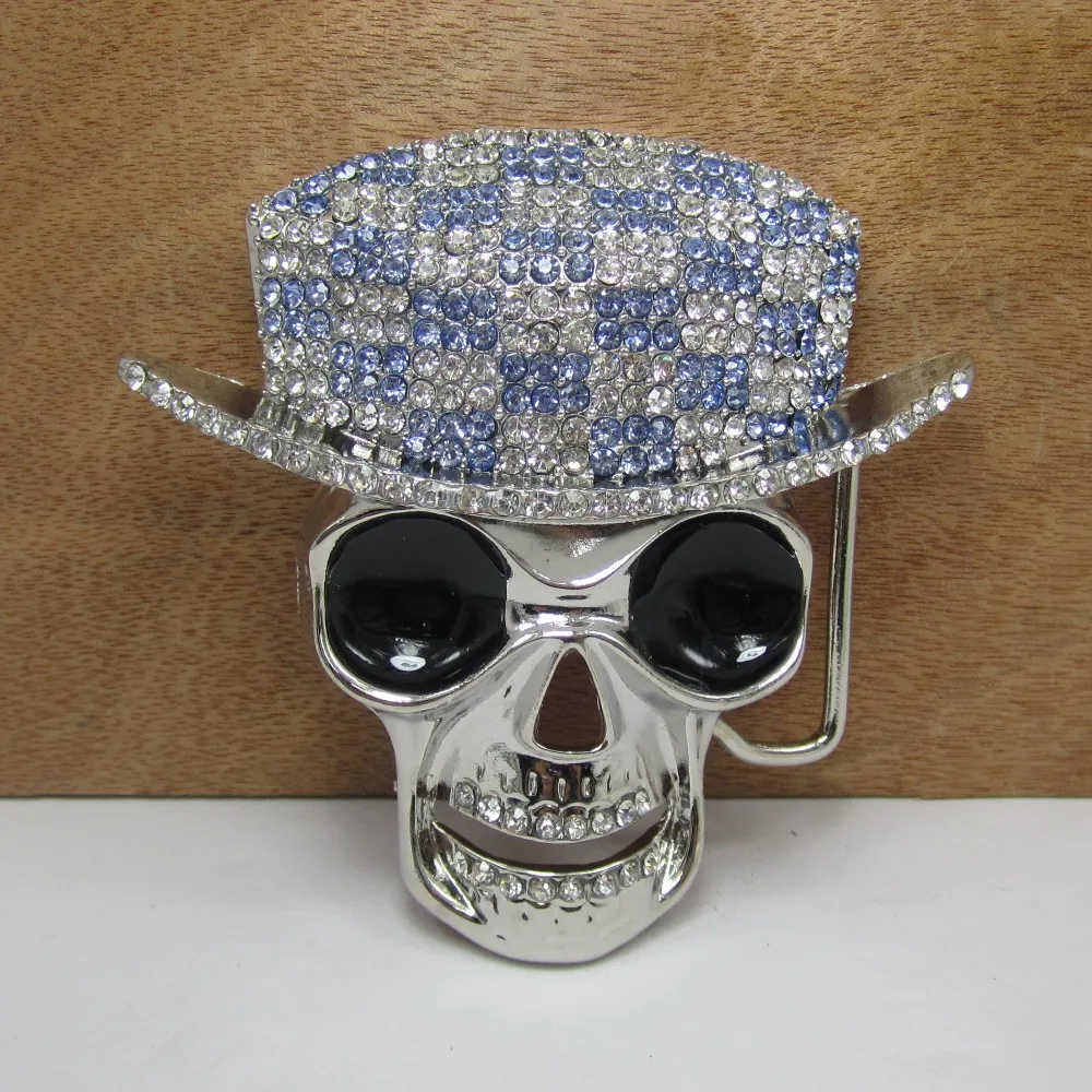 Пряжка для ремня Bullzine Skull со стразами с серебряной отделкой FP 01337 петлей шириной 4