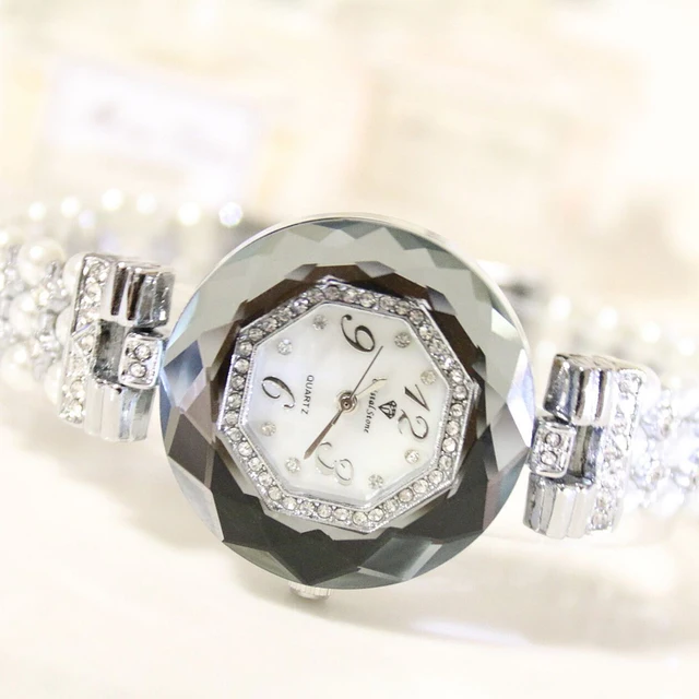 2018 Newest Hot Sale Fashion Pearl Ladies Bracelet Watch Women Quartz Top Brand 2018 Newest Hot Sale Fashion Pearl Ladies Bracelet Watch Women Quartz Top Brand