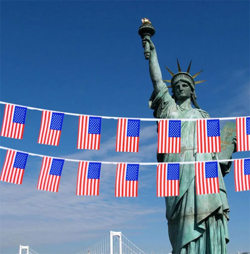 

Length 550CM 20pcs flags American Flag String America USA Bunting Banner small US flags rope set banners 14*21CM DROP SHIP