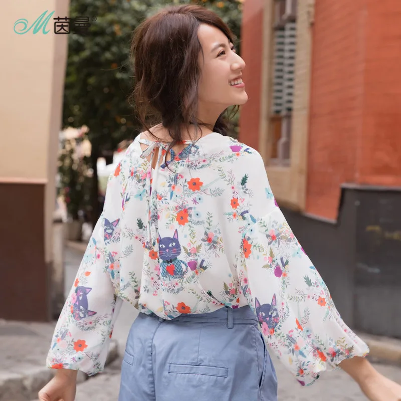

INMAN 2019 Summer New Wear both Front and Back and Pure and Fresh Printing Loose Lantern Sleeve Chiffon Blouse