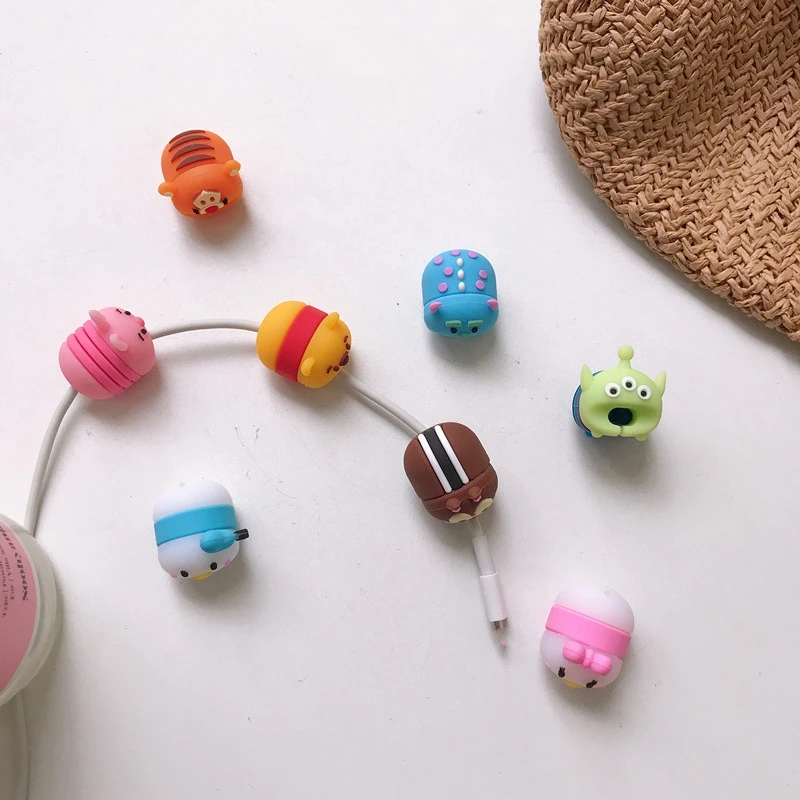 Cute Bite Cartoon Q Animal Pig Cable Protector for iPhone 6 7 8 X XS Cord Protection Protective Cover USB Charging Cable Winder Cute Bite Cartoon Q Animal Pig Cable Protector for iPhone 6 7 8 X XS Cord Protection Protective Cover USB Charging Cable Winder