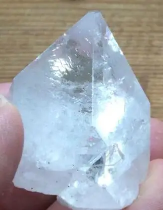 

Apophyllite Twin Pyramid 3.8cm natural shape unpolished
