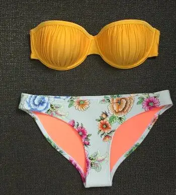 2018 103 1 newest color handmade crochet bikini bandeau bow halter swimwear women Floral bottom swimsuit hot summer : image 2018 103 1 newest color handmade crochet bikini bandeau bow halter swimwear women Floral bottom swimsuit hot summer