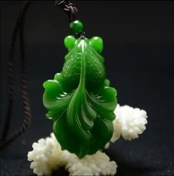 

Tian Yuqian jade fish pendant Jasper jade pendant to wear green spinach rich sweater chain