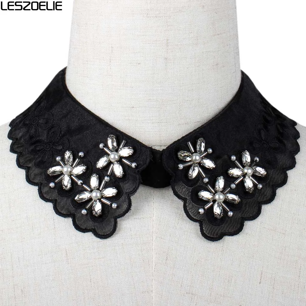 

Detachable Lace Collar For 2019 Women Neckwear Fashion Accessories Ladies Embroidery Detachable Collars Girls Pearl Fake Collar