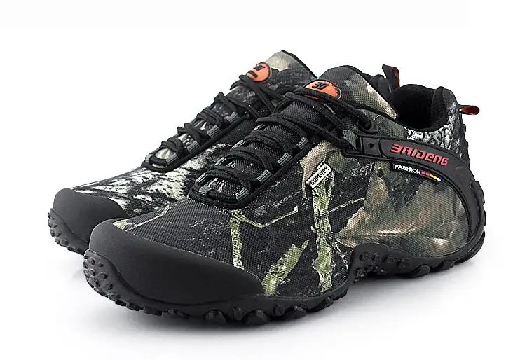 

Men walking shoes man outdoor canvas breathable waterproof walking climbing traveling trekking luminous sneakers army shoes
