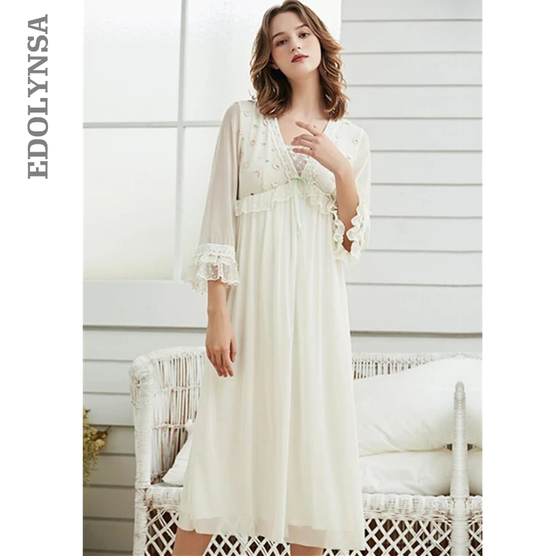 

Vintage Embroidery Shawl Neck Draped Tiered Flare Sleeve Lining Night Dress Women Autumn Winter Sleepwear Long Nightgown T377