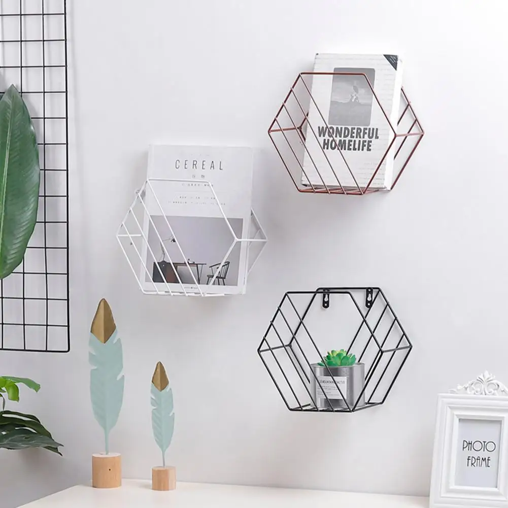 

Creative Iron Hexagonal Grid Combination Wall Hanging Geometric Pattern Wall Decorative Newspaper Rack for Living Room Bedroom
