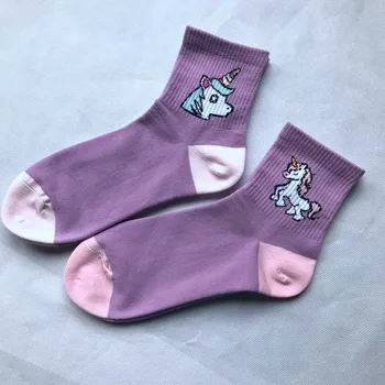 

2019 Fashion Leisure Middle Tube Men Women Cotton Short Sock splice Cartoon Horse Short Socks Absorb Sweat Breathable Hosiery