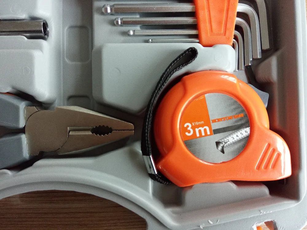 13pcs-kit-home-use-hand-tools-set-pvc-tape-knife-torch-screwdriver-induction-pen-screw-bits (2)